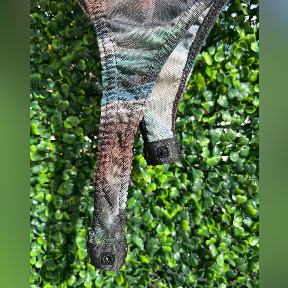 Green Abstract Ruched Bodysuit - Picture 3 of 4